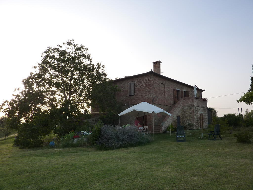 Agriturismo Santa Maria ตอร์ริตา ดิ เซียนา ภายนอก รูปภาพ