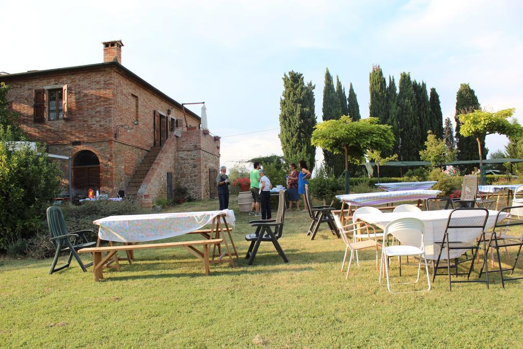 Agriturismo Santa Maria ตอร์ริตา ดิ เซียนา ภายนอก รูปภาพ
