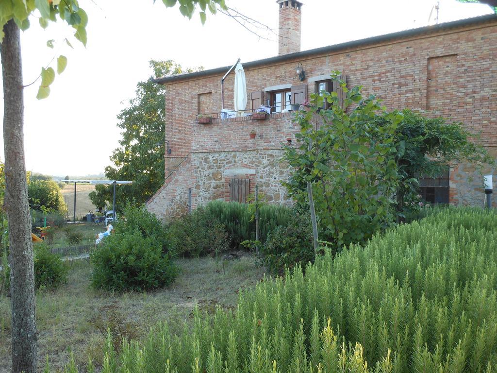 Agriturismo Santa Maria ตอร์ริตา ดิ เซียนา ภายนอก รูปภาพ