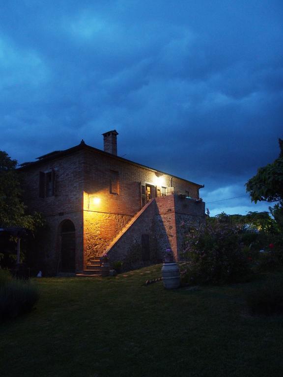Agriturismo Santa Maria ตอร์ริตา ดิ เซียนา ภายนอก รูปภาพ