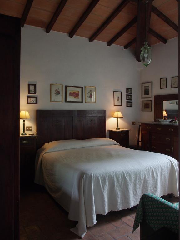 Agriturismo Santa Maria ตอร์ริตา ดิ เซียนา ภายนอก รูปภาพ